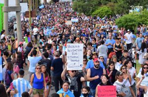 CHUBUTAGUAZO – “Lo que pasó en Chubut fue una pequeña revolución popular”