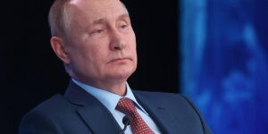 DOSSIER CONTRA LA GUERRA – Putin no solo hace la guerra contra Ucrania, masacra también a la sociedad rusa