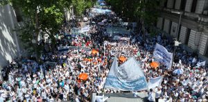 «Estan destruyendo la Salud Publica»