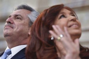 Lee más sobre el artículo Argentina: catástrofe económica sin crisis política