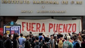 Lee más sobre el artículo <strong>“Si dejamos de producir cine, ¿quién va a contar la Argentina 2022?, ¿la vamos a ver a través de Netflix?”</strong>