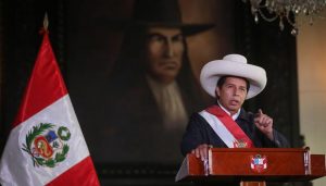 Lee más sobre el artículo <strong><em>“La crisis actual del Perú, es la consecuencia de 30 años de neoliberalismo”</em></strong>
