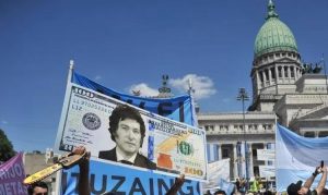 EL DE MILEI, ES UN GOBIERNO MUY FRAGIL